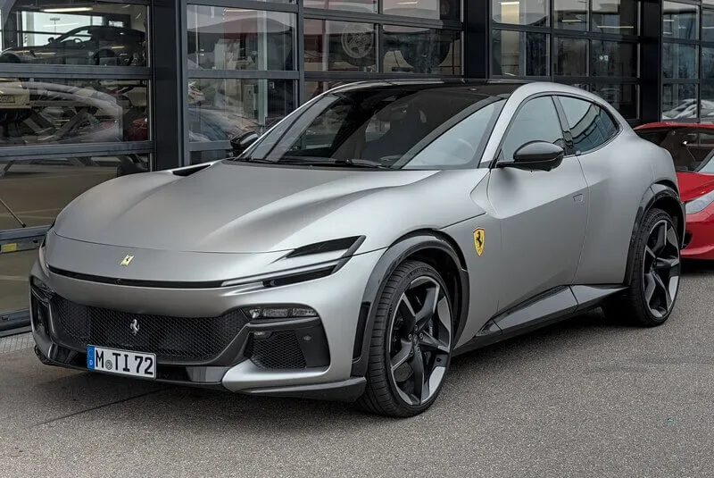 Ferrari Purosangue – kokemuksia ainoasta V12-superkatumaasturista